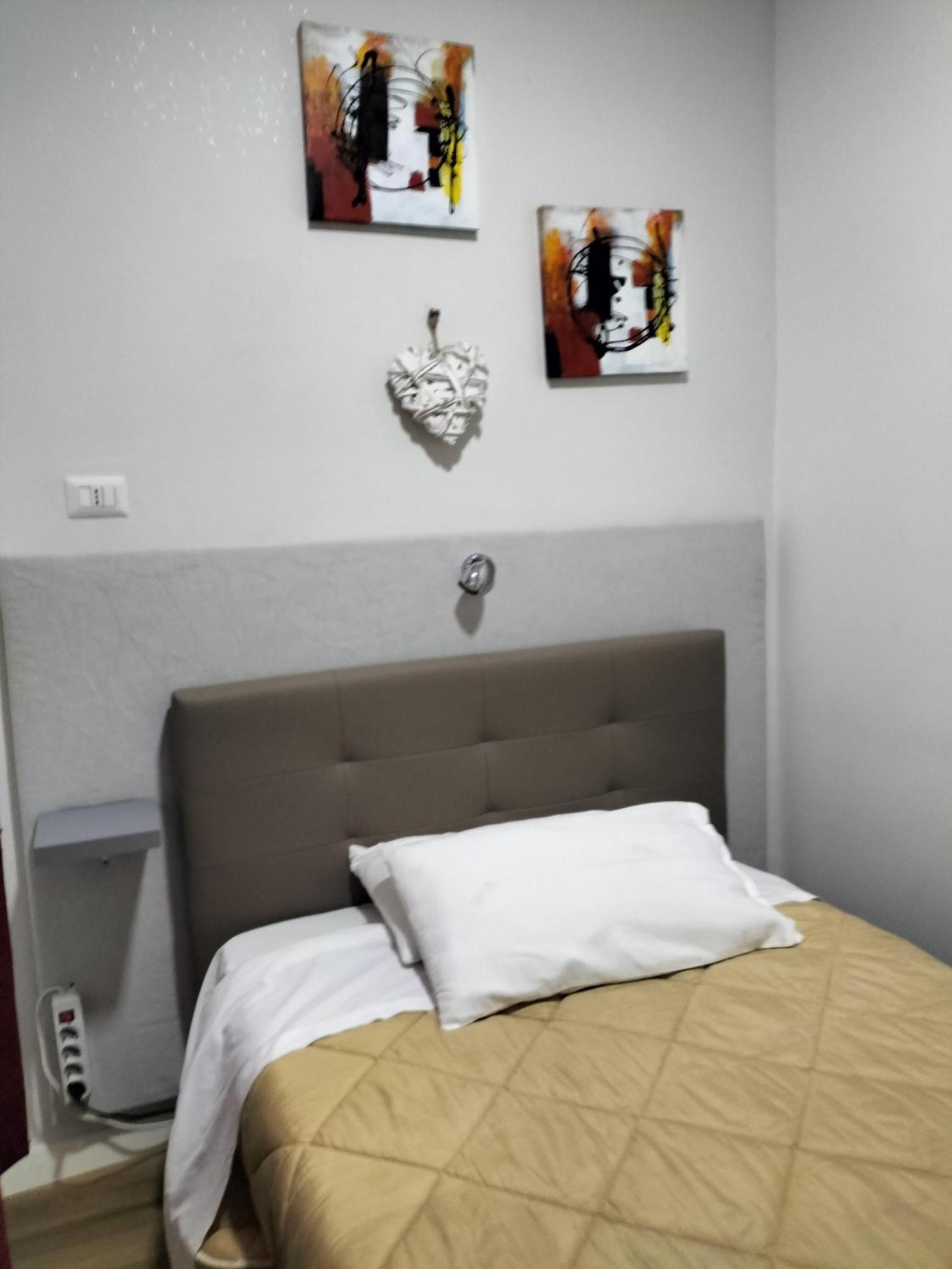 Casa Di Edo Acomodação com café da manhã Brindisi Exterior foto